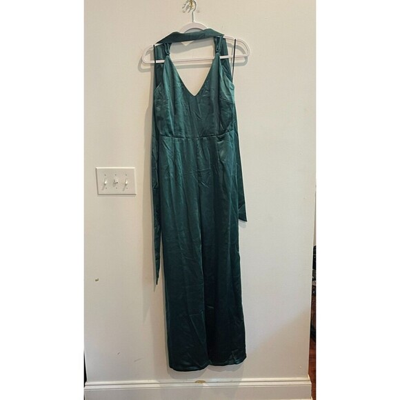 Aakaa Womens Emerald Jumpsuit L Wide Leg Satin V Neck Adjustable Strappy Zip NWT - Picture 2 of 10